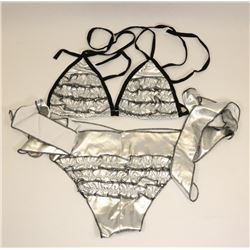 PEECABOO 2PC WOMENS SILVER & BLACK TIE UP