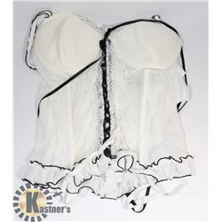 PEECABOO 2PC WOMENS WHITE & BLACK LACE
