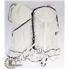 Image 1 : PEECABOO 2PC WOMENS WHITE & BLACK LACE
