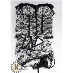PEECABOO 2PC WOMENS SILVER W/ BLACK LACE OVERLAY