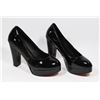 Image 1 : LINGJULI WOMENS BLACK ROUND TOE HIGH HEEL SHOE.
