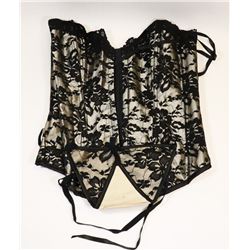 PEECABOO 2PC WOMENS SILVER & BLACK LACE