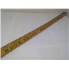 Image 6 : IMPERIAL OIL YARD STICK