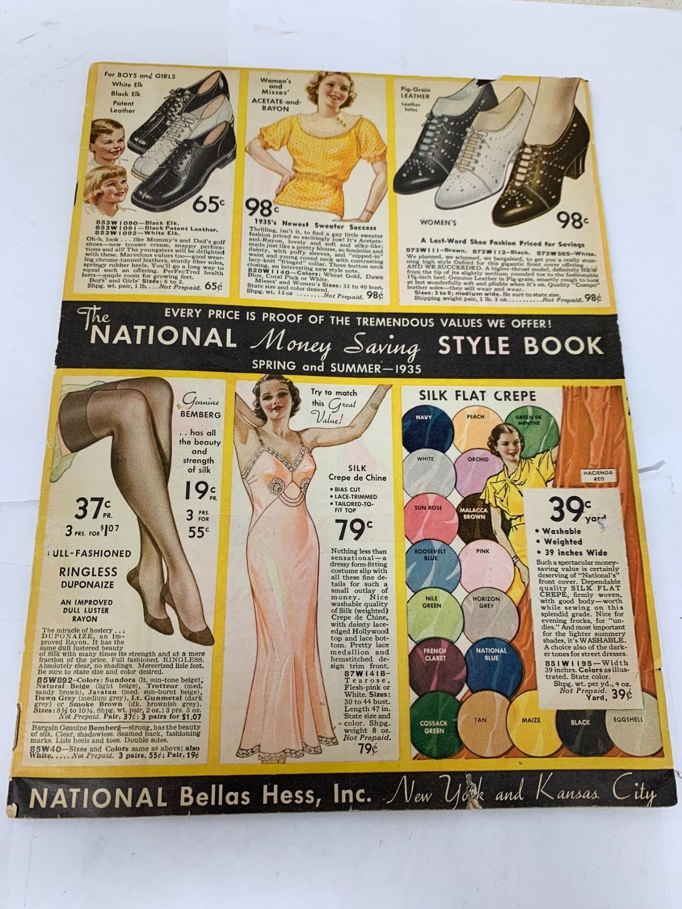 1935 NATIONAL BELLAS HESS INC. 60 PAGE CATALOGUE 1 COLOUR PAGE