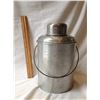 Image 5 : LARGE INSULATED BALL THERMOS