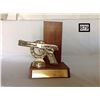 Image 1 : 1966 PRINCE ALBERT HANDGUN TEAM TROPHY