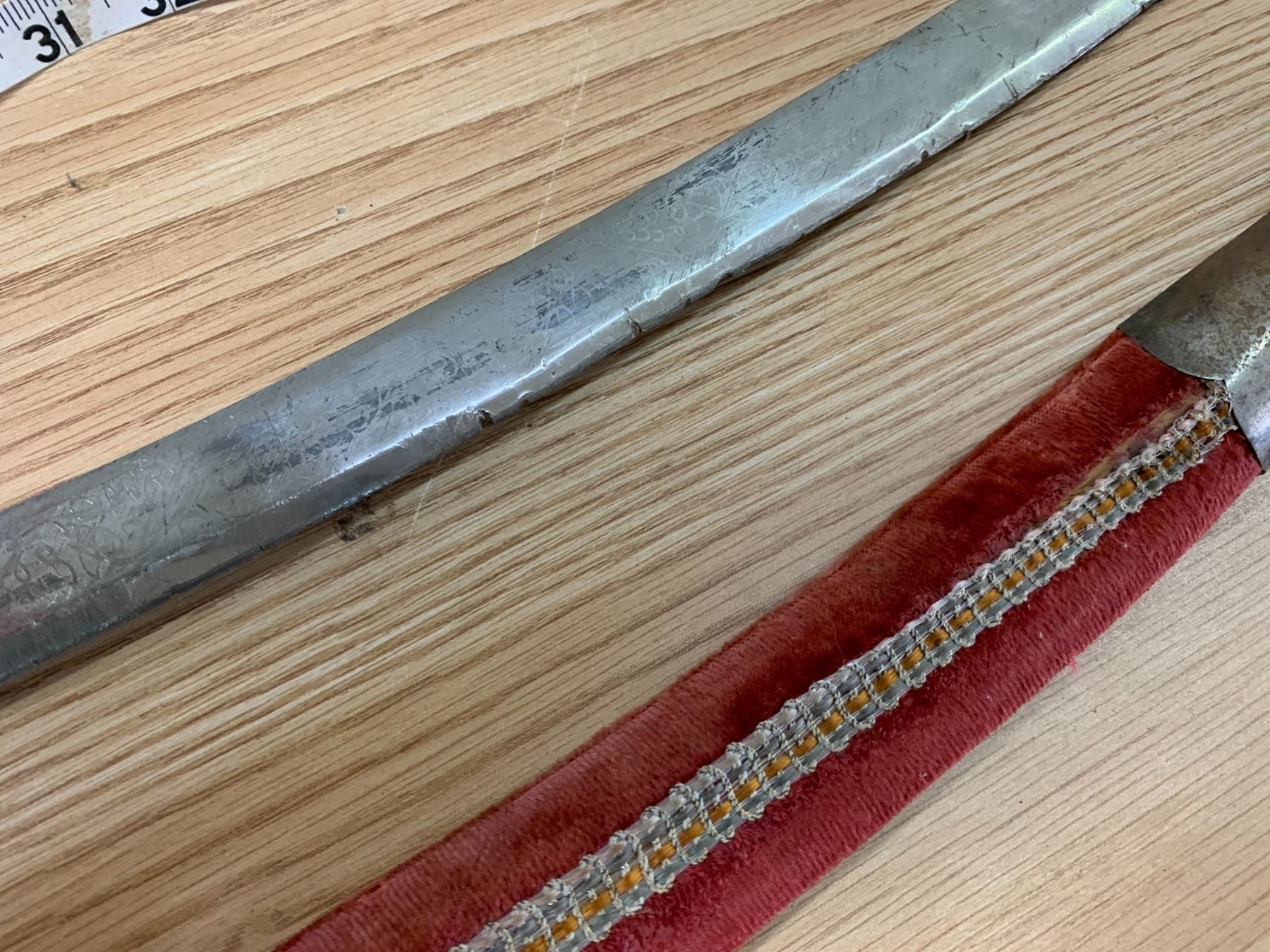 CURVED BLADE SWORD W/ SHEATH