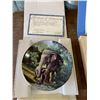 Image 6 : FINE CHINA COLLECTIBLE ART PLATES (5)