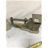Image 2 : 3 POSTAL SCALES - TRINER, PITNEY BOUER, ETC.