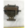 Image 4 : VINTAGE GENERATOR/MOTOR - FOR OLD MECCANO STYLE TOYS - WORKS