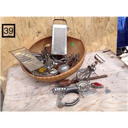 BASKET FULL OF OLD KITCHEN UTENSILS & TOOLS. ONE COPPER BEATER.