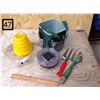 Image 1 : GARDEN POUCH WITH 2 TOOLS. WASP TRAP, AND FLOATING SOLAR LIGHT