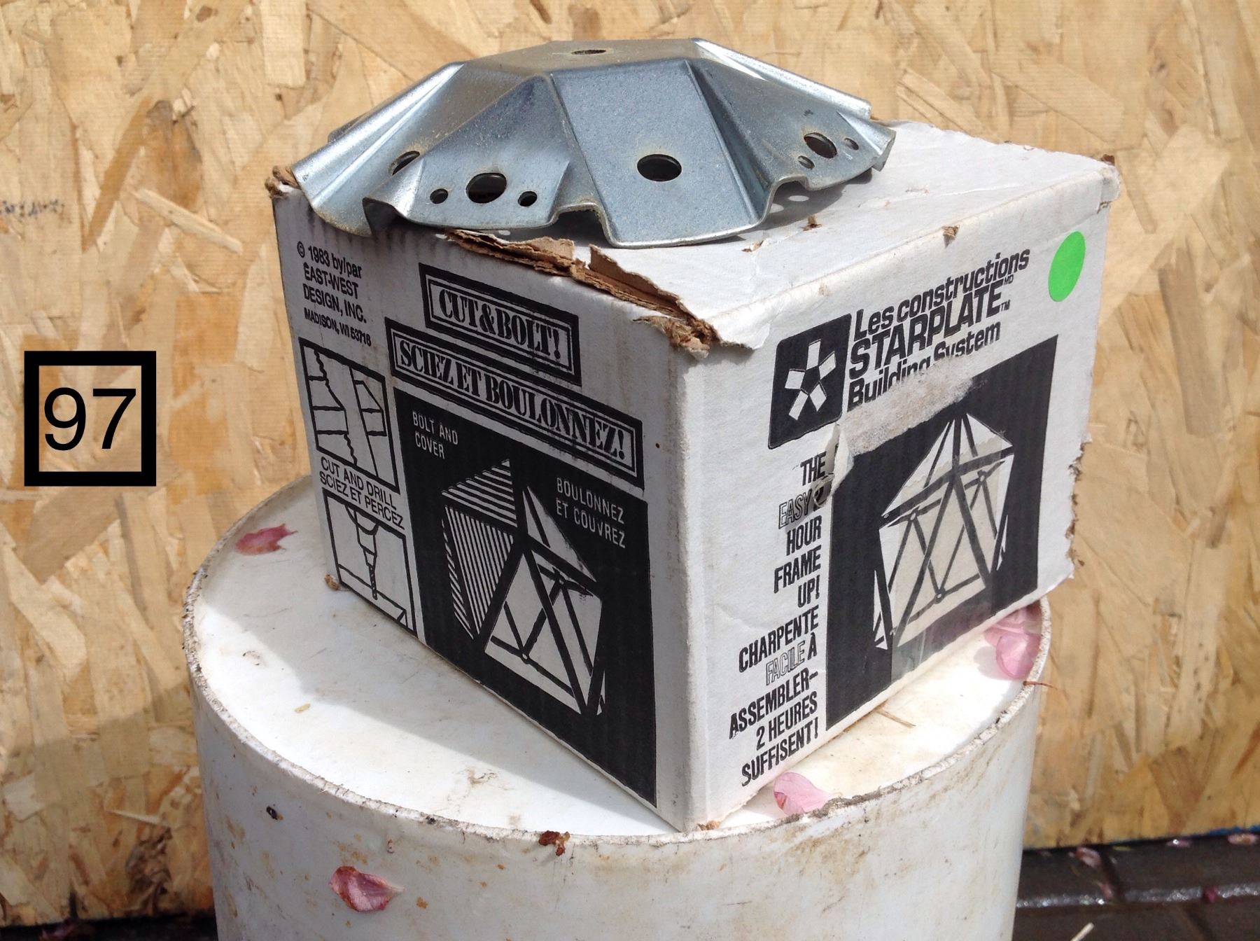 STARPLATE GEODESIC DOME BUILDING SYSTEM