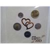 Image 3 : MARRIED IN 2019 GIFT SET, WITH SPECIAL EDITION LOONIE