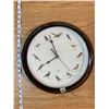 Image 1 : QUARTZ SONG BIRD WALL CLOCK - MADE IN CHINA - BATTERY POWERED