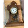Image 1 : ANTIQUE INGRAHAM CLOCK W/ KEY AND PENDULUM