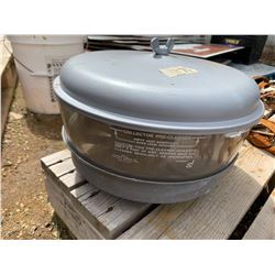 COLLECTOR PRE-CLEANER FOR TRACTOR