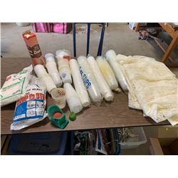 2 CURTAINS (APPROX. 8' X 6') AND PLASTIC CUPS