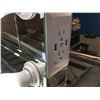Image 2 : FONTAINEBLEAU BEVELED MIRROR 13 LED VANITY-E