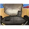 Image 2 : BROILCHEF TIE FIGHTER PORTABLE GAS GRILL 10,000BTUS, CAST ALUMINUM TRI-DOME LID, THERMOSTAT, 220