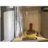 Image 2 : GREAT PACIFIC FIBERGLASS HARD BOTTOM 8' INFLATABLE DINGHY C/W OARS/FOOT PUMP/REPAIR KIT & 5 YEAR