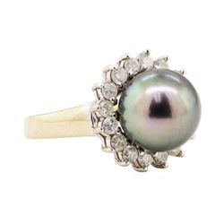 0.92 ctw Diamond and Pearl Ring - 18KT Yellow Gold