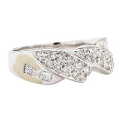 0.50 ctw Diamond Ring - 18KT White Gold