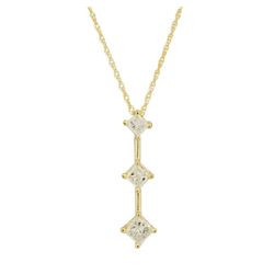 0.5 ctw Diamond Pendant With Chain - 14KT Yellow Gold