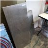 Image 2 : 2 STAINLESS STEEL SHELVES