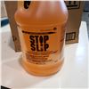Image 2 : CASE OF STOP SLIP HEAVY DUTY FLOOR CLEANER AND TRACTION TREATMENT