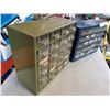 Image 2 : 2 HARD WARE ORGANIZERS