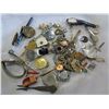 Image 2 : 2 TINS OF WATCHES, PINS, ETC