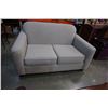 Image 2 : GREY UPHOLSTERED LOVE SEAT