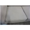 Image 3 : GREY UPHOLSTERED LOVE SEAT