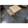 Image 4 : MAPLE 1 DRAWER END TABLE