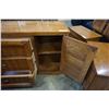 Image 5 : OAK 3 DRAWER SERVER