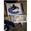 Image 2 : CANUCKS COLLECTIBLES, CAR FLAG AND BASEBALL GLOVE