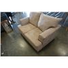 Image 2 : MICROFIBER LOVESEAT