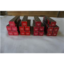 20 BRAND NEW BURTS BEES 100% NATURAL LIPSTICK, RETAIL $219.80 - 5 OF EACH COLOUR RUBY RIPPLE, MAGENT