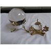 Image 1 : 2 CRYSTAL BALLS ON STANDS