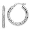 Image 1 : 10k White Gold Diamond-cut Round Hoop Earrings - 15 mm