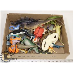 BOX OF VARIOUS DINOSAURS