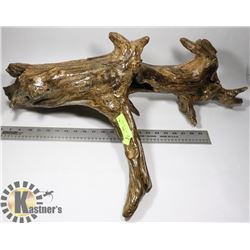 GARDEN DECORE DRIFTWOOD