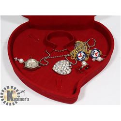 HEART SHAPE TRAVELING JEWELRY BOX WITH JEWELRY