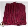 Image 1 : LOT WITH 5 NEW PAIRS OF WELDING GLOVES