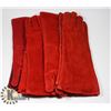 Image 1 : LOT WITH 4 NEW PAIRS OF WELDING GLOVES