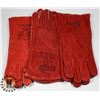 Image 1 : LOT WITH 3 NEW PAIRS OF WELDING GLOVES