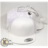 Image 1 : BUNDLE OF 12 WHITE AUTHENTIC SNAPBACK BALLCAPS