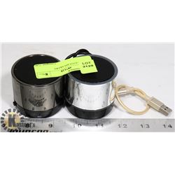 2 BLUETOOTH SPEAKERS