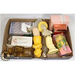 TRAY W/ VINTAGE AVON PERFUME BOTTLES